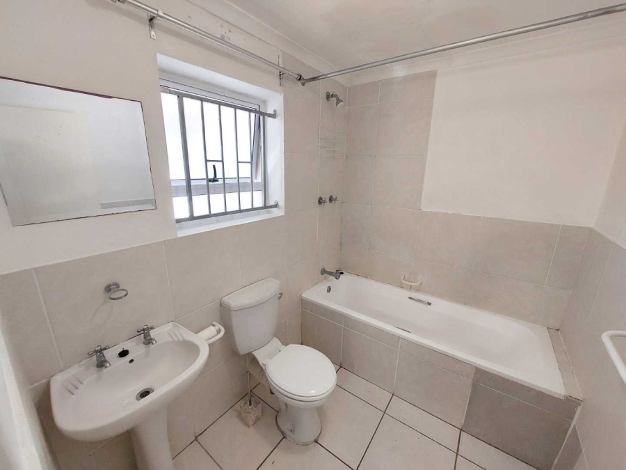 To Let 1 Bedroom Property for Rent in Plumstead Western Cape